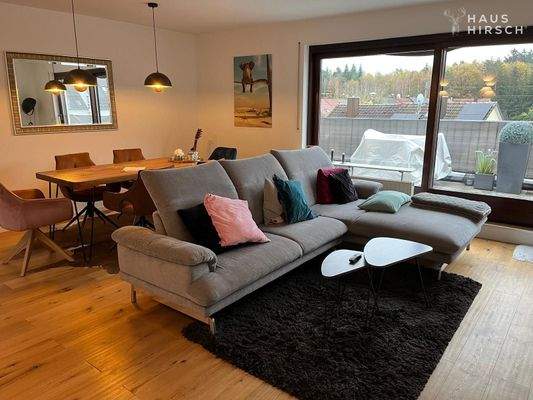 Wohn - und Essbereich