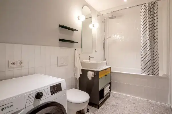 ad4ee6b0-7157-4761-b141-ad654ce9945a