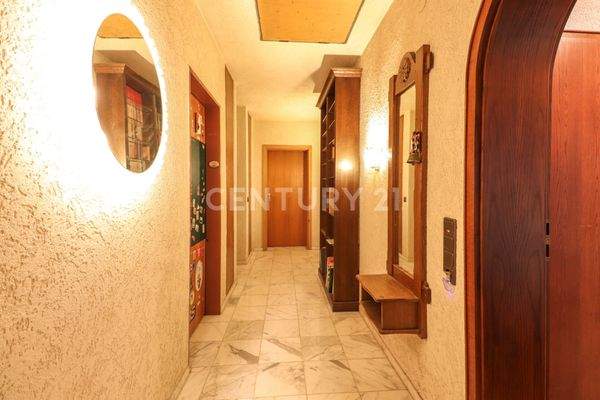 Zugang zu den Schlafzimmern