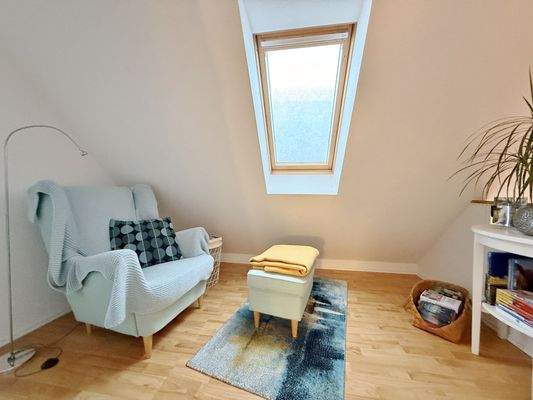 Einliegerwohnung / DG / Leseecke im Dachgeschoss