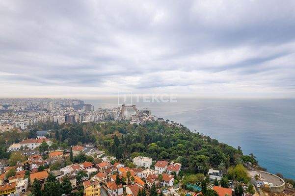 Hotel in the Popular Area of Antalya Muratpaşa Kaleiçi
