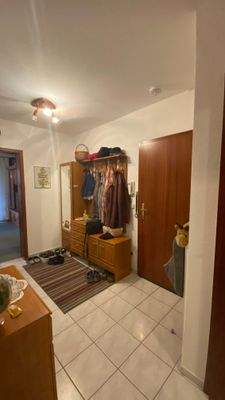 Flur (vor Sanierung | bewohnt)