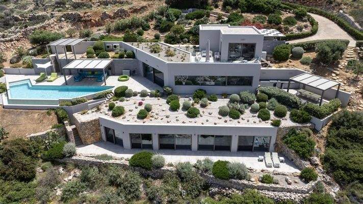 Kreta, Kokkino Chorio: Traumvilla mit makelloser Aussicht mit einer privaten Bucht zu verkaufen