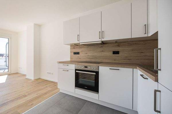 (Musterwohnung) moderne Einbauküche