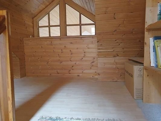 vom DG - Blick in das Wohnzimmer im OG  (WH1) 