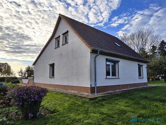 Siedlungshaus liebevoll gepflegt