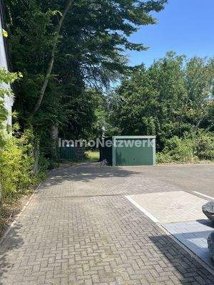 Zufahrt zum Grundstück