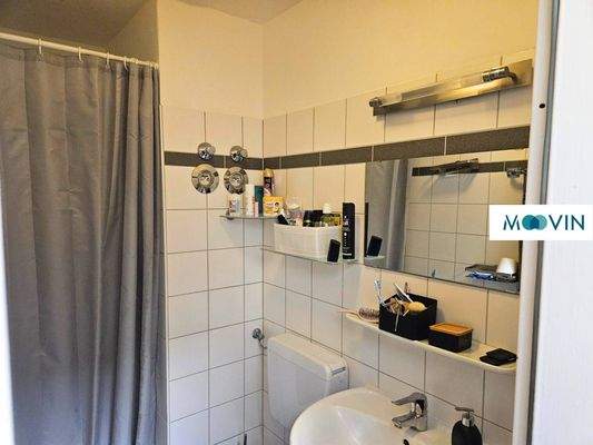 Ansicht II: Badezimmer