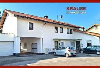 Galleriebild mit logo