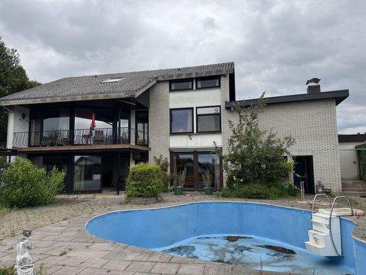 Hausansicht vom Garten