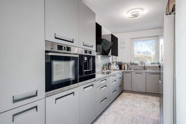 Maßangefertige Nolte-Einbauküche