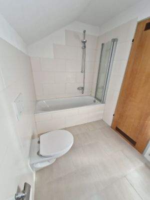 1341 - DG-WHG - Tageslichtbad