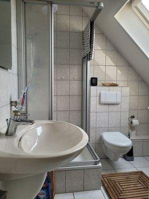 Duschbad mit Fenster