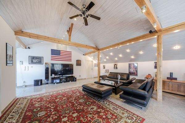 Großes Dachstudio als Hobbyraum