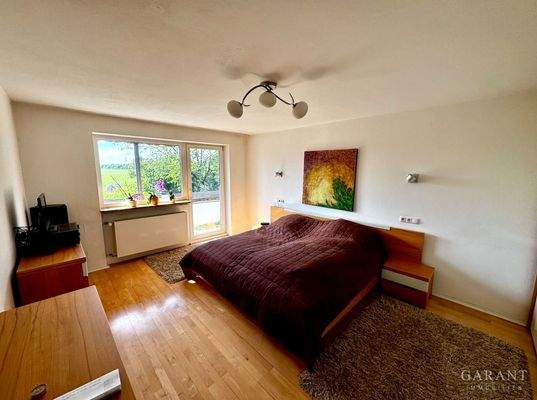 Schlafzimmer  (Seite 1)