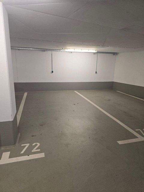 Nürnberg Garage, Nürnberg Stellplatz