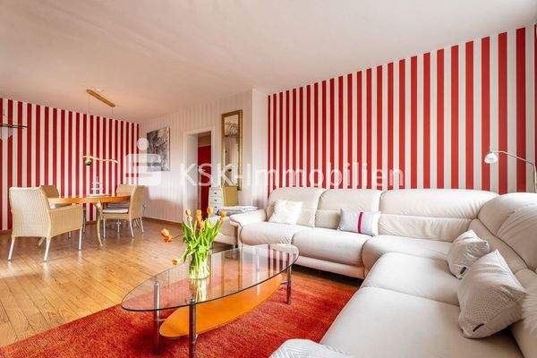 121059 Wohn- und Esszimmer