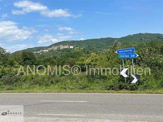 Strasse zur Stadt PRATA Toscana