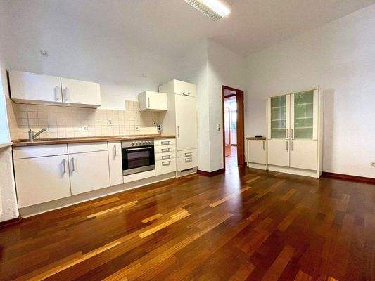 Küche mit Parkett