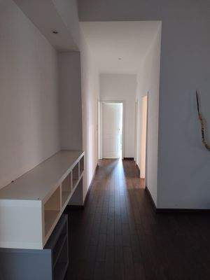 Flur Bild 1
