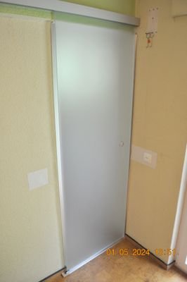 DG, Türe zu Toilette/Dusche barrierefrei