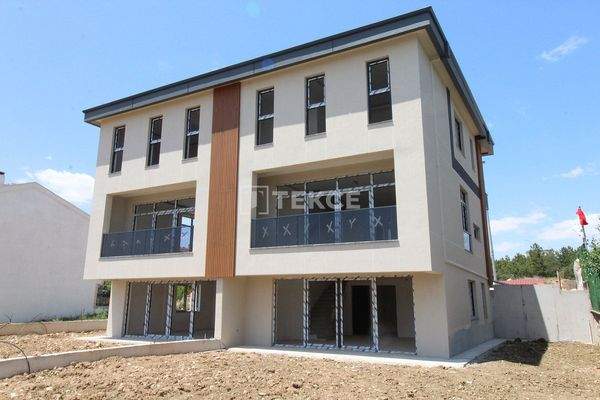 Semi-Detached Twin Villas in a Prestigious Location in Çankaya