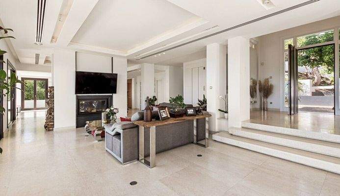 Photo: Villa in Marbella East