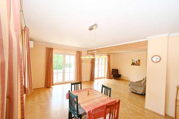 EG Wohn- und Esszimmer 