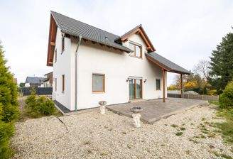 Blick aus dem Garten