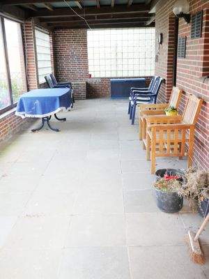 Überdachte Terrasse