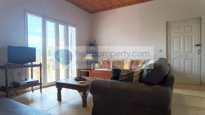 5e82162beda745e1a5357ed75d0b45c8-original