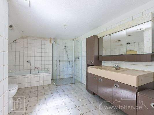 ZFH Whg vorne EG Bad