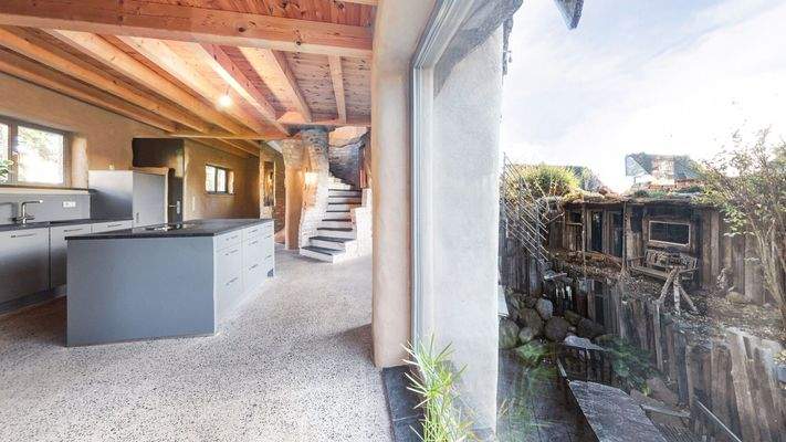 Flur_zur_Tür_Terrasse___Aussenanlage