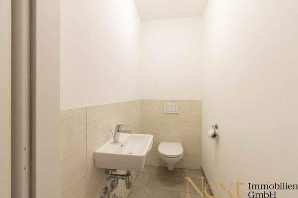 Musterfoto separate Toilette