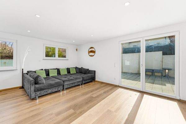 Wohn/Essbereich (EG)