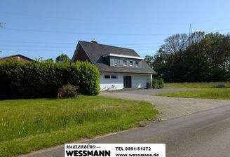 Saniertes Zweifamilienhaus mit großer Halle
﻿in Lingen (Ems) zu verkaufen!