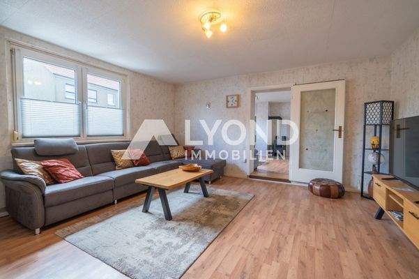 Großes Wohnzimmer 1.OG