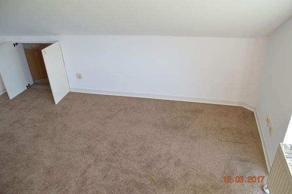 Südostzimmer Ostwand 