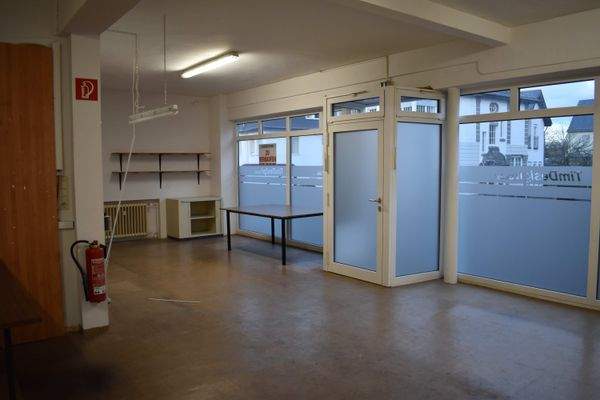 Laden-/Ausstellungsfläche