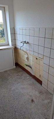 Optional mit neuer Einbauküche