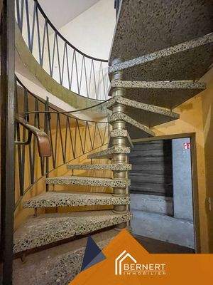 Aufgang Treppe Büro