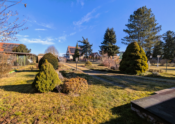 Blick auf das Grundstück