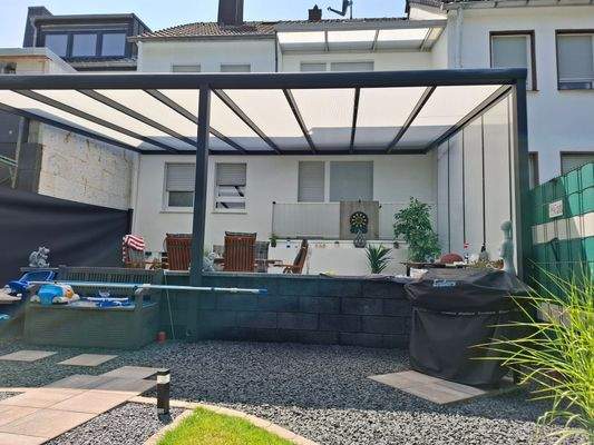 Blich auf das Haus Garten