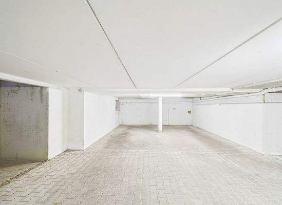 Garagenstellplatz 2