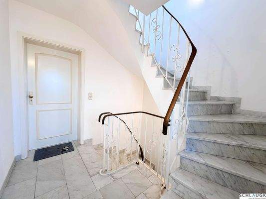 Treppenhaus - EG