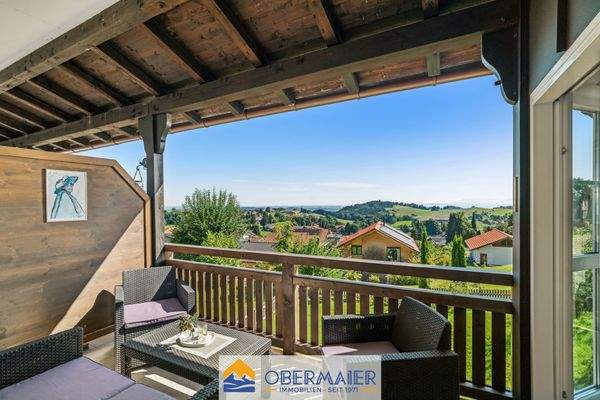 09_Blick_ins_weite_Grüne_