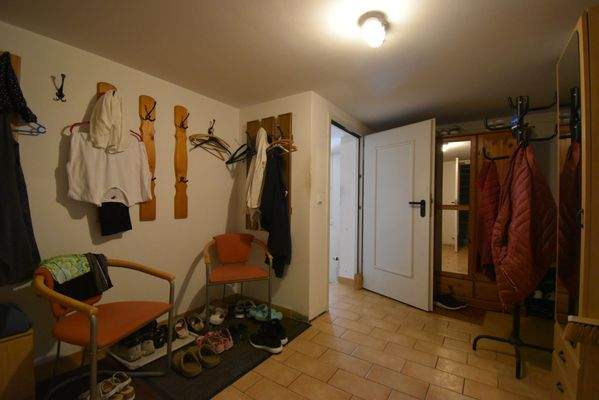 32 Umkleide Mitarbeiter.JPG