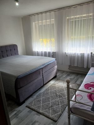 Schlafzimmer EG 