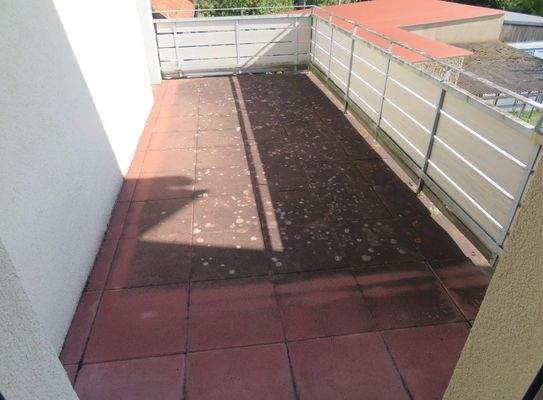 17-Balkon Obergeschoss.JPG