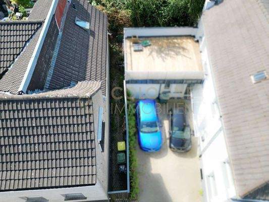 Zugang durch benachbartes Grundstück